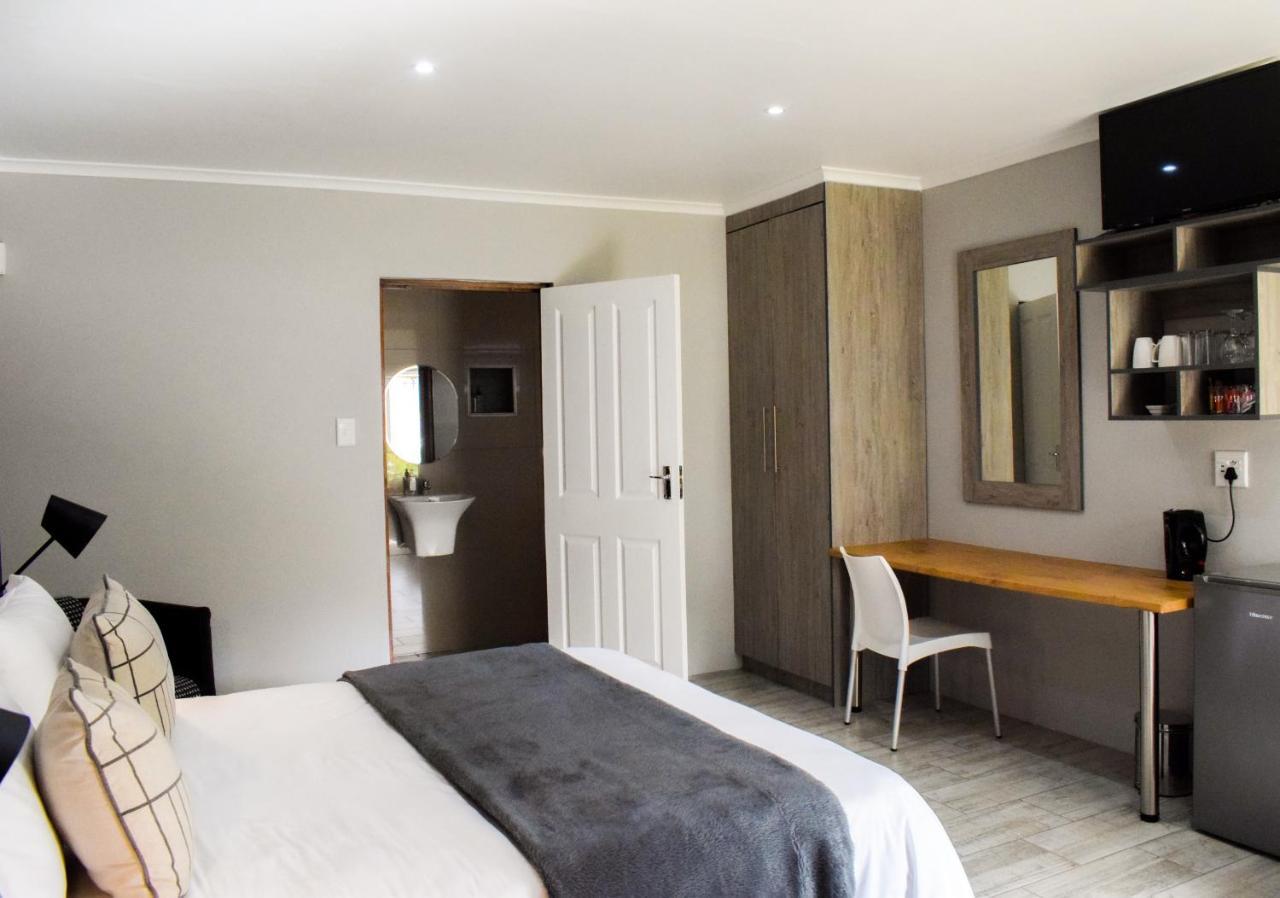 Azaria Guesthouse Swellendam Ngoại thất bức ảnh