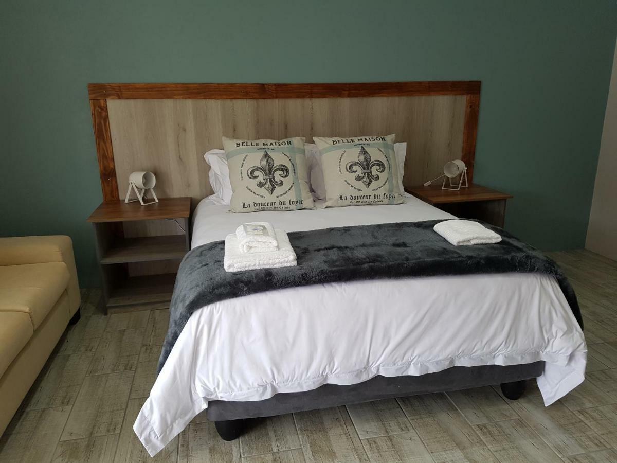 Azaria Guesthouse Swellendam Ngoại thất bức ảnh